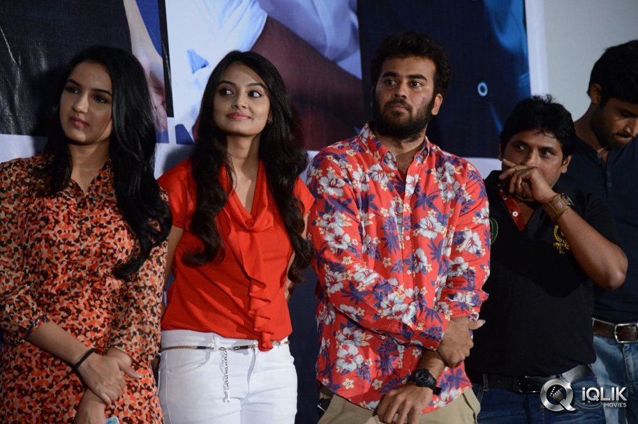 Ladies-and-Gentlemen-Movie-First-Look-Launch